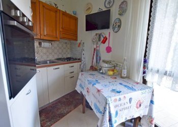 Cucina - Quadrilocale via San Fiorenzo, 33, Mondovì - foto 12