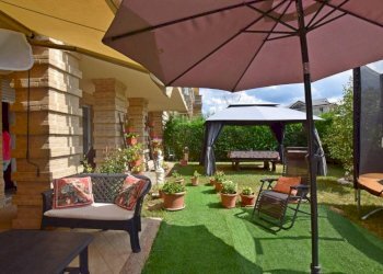 Giardino - Quadrilocale via San Fiorenzo, 33, Mondovì - foto 17