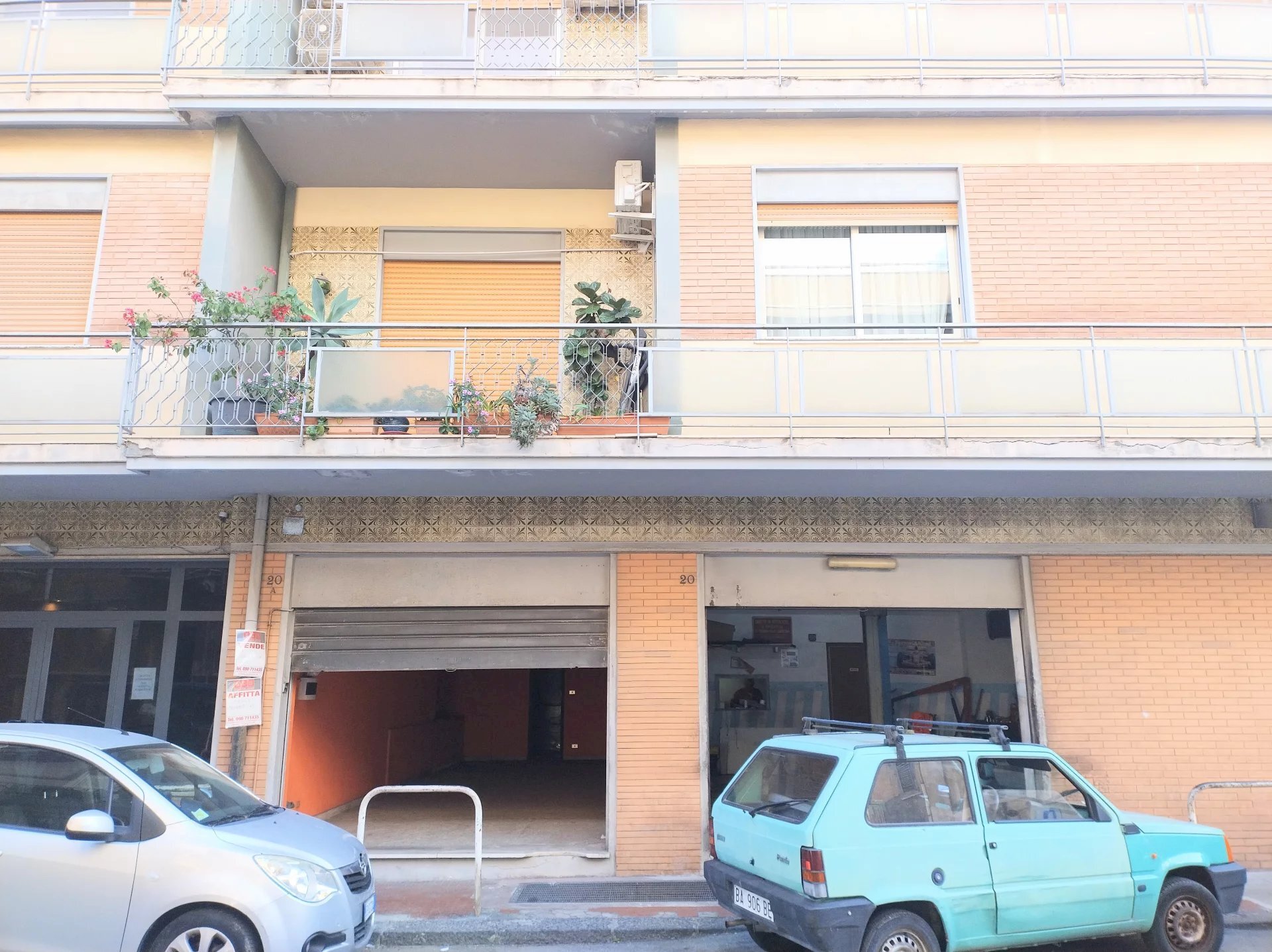 Locale Commerciale Via Industriale, Messina - foto 2