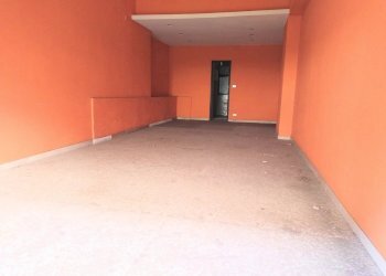 Locale Commerciale Via Industriale, Messina - foto 3