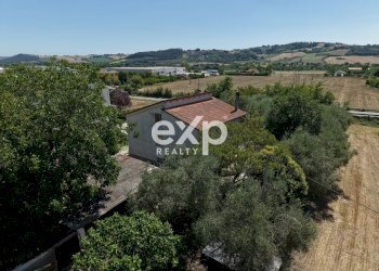 Casa indipendente Via Cesanense, Monte Porzio - foto 4