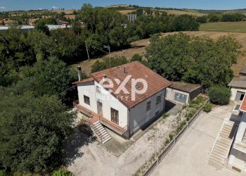 Casa indipendente Via Cesanense, Monte Porzio - foto 3