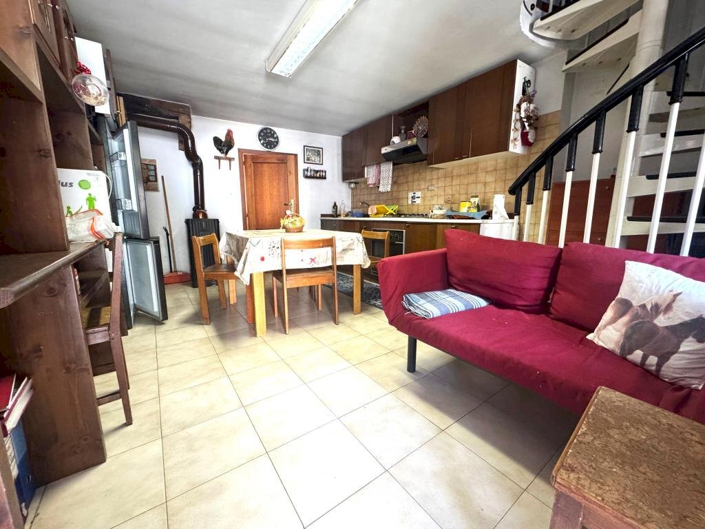 Trilocale Galleria Breil, 35, Chatillon - foto 1