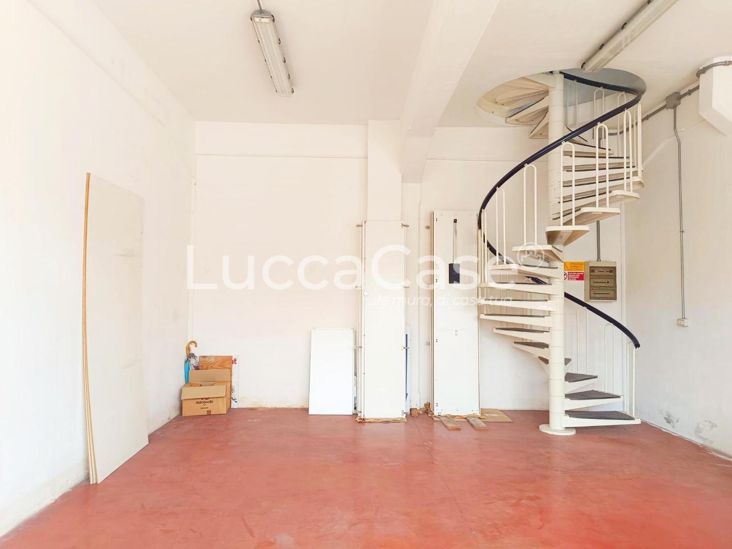 Laboratory Massarosa - photo 2