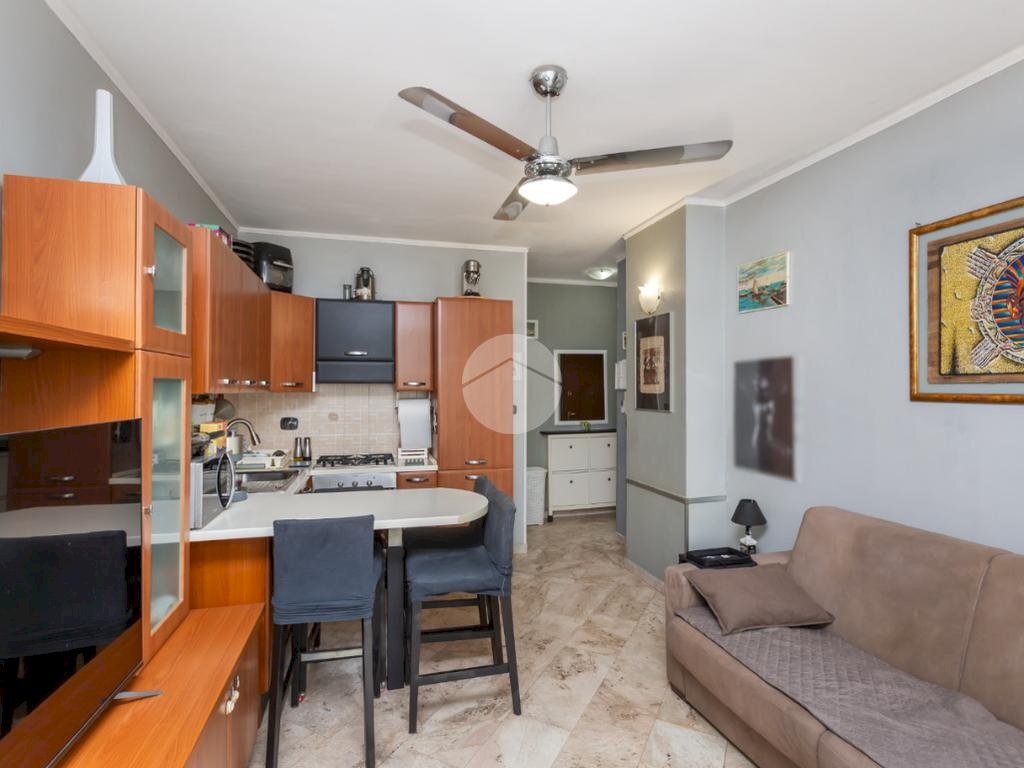 Two-room apartment Via Messina, Collegno - photo 1