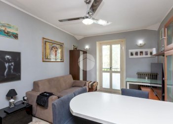 Two-room apartment Via Messina, Collegno - photo 5