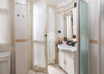 Two-room apartment Via Messina, Collegno - photo 12