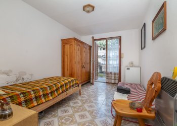 Casa indipendente Via Vittorio Veneto, snc, Frassino - foto 3