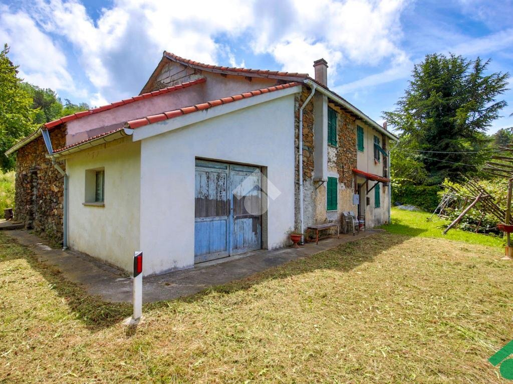 Portion of a house Via Zandrina, Stella - photo 1