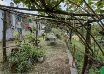 Portion of a house Via Zandrina, Stella - photo 8