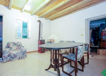 Portion of a house Via Zandrina, Stella - photo 21