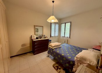 camera matrimoniale - Appartamento Via Bortolani, 1673 , Valsamoggia - foto 6