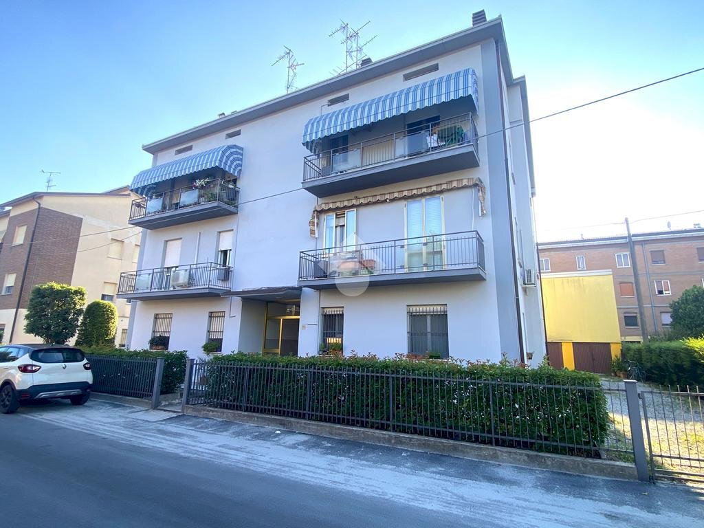 Quadrilocale Via achille grandi, Mirandola - foto 1