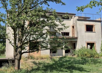 Foto 2 - Villa via Gramsci, Montoro - foto 2