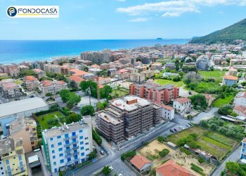 Foto 12 - Monolocale Via Como
 
29, Loano - foto 12