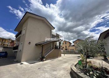 Foto 2 - Trilocale via Giustino Baldassarre
 
8, L'Aquila - foto 2