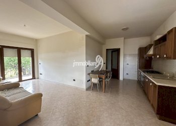 Foto 4 - Trilocale via Giustino Baldassarre
 
8, L'Aquila - foto 4