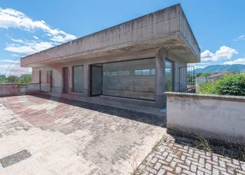 Foto 4 - Locale Commerciale Via Riviera Liri Primo
 
8, Ceprano - foto 4