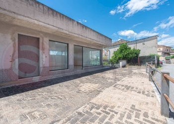 Foto 5 - Locale Commerciale Via Riviera Liri Primo
 
8, Ceprano - foto 5