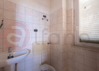 Foto 16 - Locale Commerciale Via Riviera Liri Primo
 
8, Ceprano - foto 16