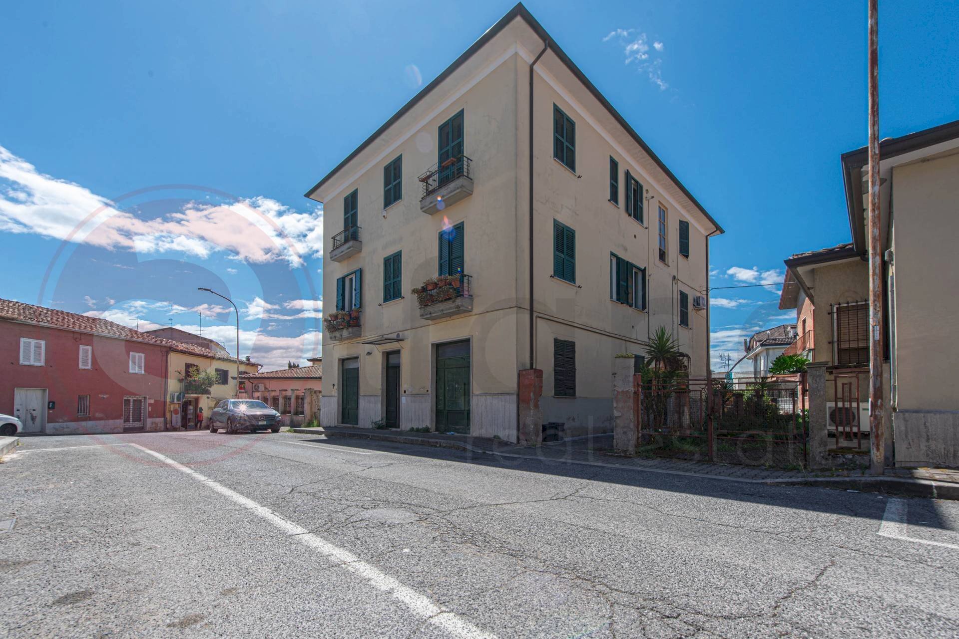 Foto 1 - Locale Commerciale Via Giuseppe Mazzini
 
16/18, Ceprano - foto 1