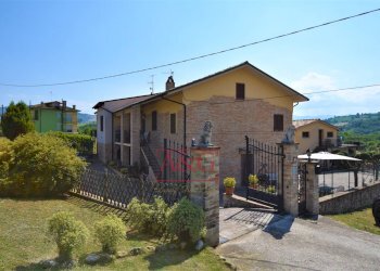 Foto 1 - Independent house Contrada Mulino
 
19, Servigliano - photo 1