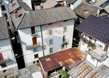 Edificio all\'aperto - Casa semi indipendente Gurro - foto 6