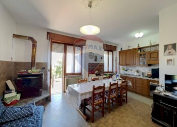Sala da pranzo - Casa indipendente Contrada Villa Andreoli
 
196, Lanciano - foto 17