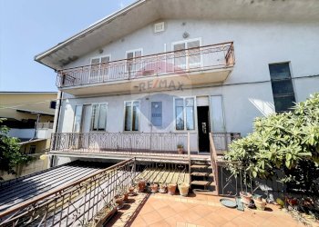 Casa all\'aperto - Casa indipendente Contrada Villa Andreoli
 
196, Lanciano - foto 32