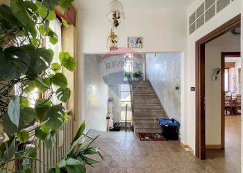 Ricezione / Lobby - Casa indipendente Contrada Villa Andreoli
 
196, Lanciano - foto 114