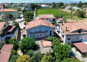 Casa all\'aperto - Casa indipendente Contrada Villa Andreoli
 
196, Lanciano - foto 154