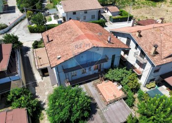 Casa all\'aperto - Casa indipendente Contrada Villa Andreoli
 
196, Lanciano - foto 157