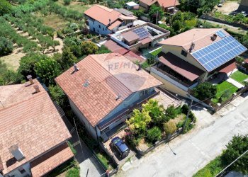 Casa all\'aperto - Casa indipendente Contrada Villa Andreoli
 
196, Lanciano - foto 162