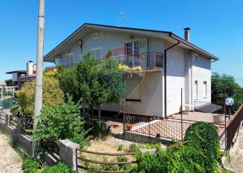Casa all\'aperto - Casa indipendente Contrada Villa Andreoli
 
196, Lanciano - foto 171