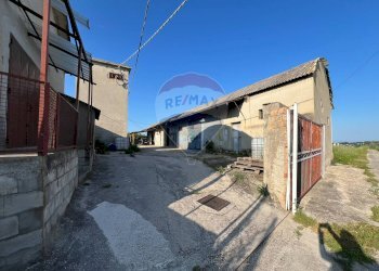 Casa all\'aperto - Laboratorio Via Colle Alto
29, Frisa - foto 1