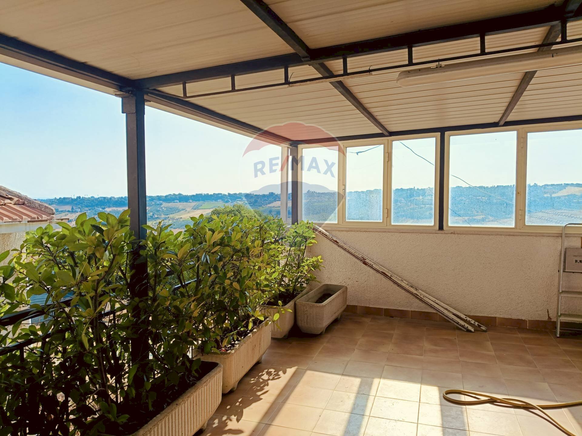 Terrazza - Semi-detached house Via Assunta
 
104, Castel Frentano - photo 2