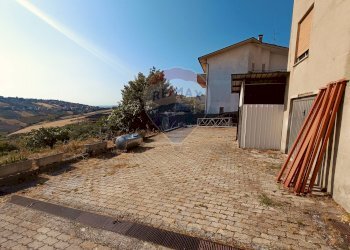 Terrazza - Casa semi indipendente Via Assunta
 
104, Castel Frentano - foto 41