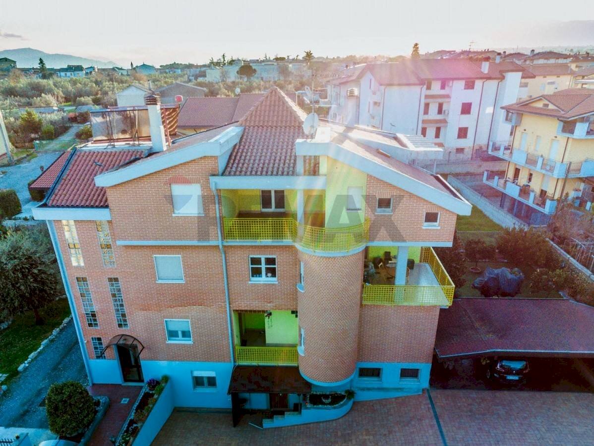 Edificio all\'aperto - Attico Via Borgata Pozzo
7, Santa Maria Imbaro - foto 3