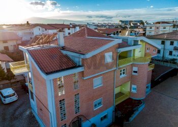 Edificio all\'aperto - Attico Via  Borgata Pozzo
 
7, Santa Maria Imbaro - foto 2