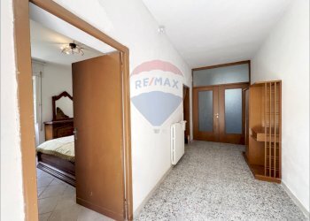 Hall / corridoio - Independent house Via IV Novembre
 
6, Frisa - photo 21