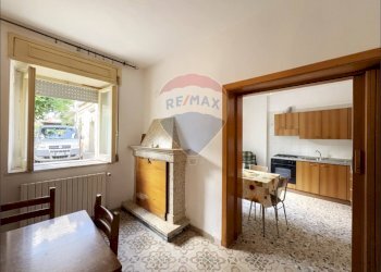 Sala da pranzo - Independent house Via IV Novembre
 
6, Frisa - photo 1