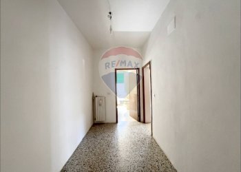 Hall / corridoio - Independent house Via IV Novembre
 
6, Frisa - photo 30