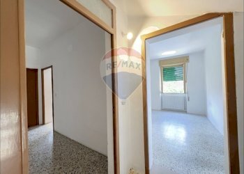 Hall / corridoio - Independent house Via IV Novembre
 
6, Frisa - photo 31