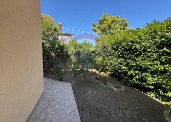 Terrazza - Casa semi indipendente Santa Giusta
 
97/C, Lanciano - foto 5