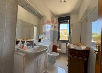 Bagno - Casa semi indipendente Santa Giusta
 
97/C, Lanciano - foto 16