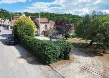 Casa all\'aperto - Casa indipendente Via San Tommaso
 
126, Perano - foto 4