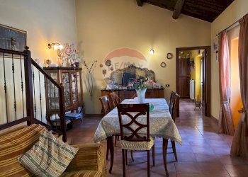 Sala da pranzo - Casa indipendente Via San Tommaso
 
126, Perano - foto 18