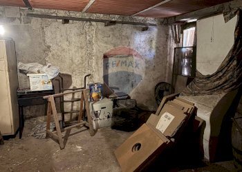 Dispensa di stoccaggio - Casa indipendente Via San Tommaso
 
126, Perano - foto 43