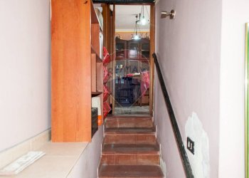 Scale - Appartamento via Santa Chiara
 
28, Catania - foto 19