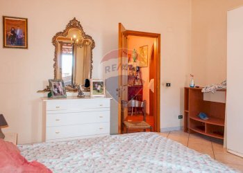 Camera / camera da letto - Appartamento via Santa Chiara
 
28, Catania - foto 32